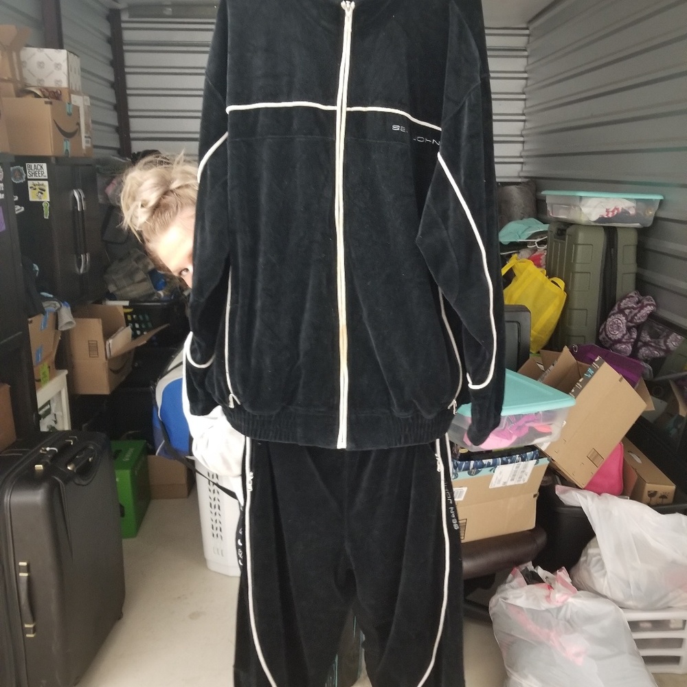 Sean Jean Velour Track Suit, Men's Size XXL